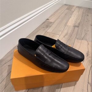 Tod’s Men’s Black Loafers